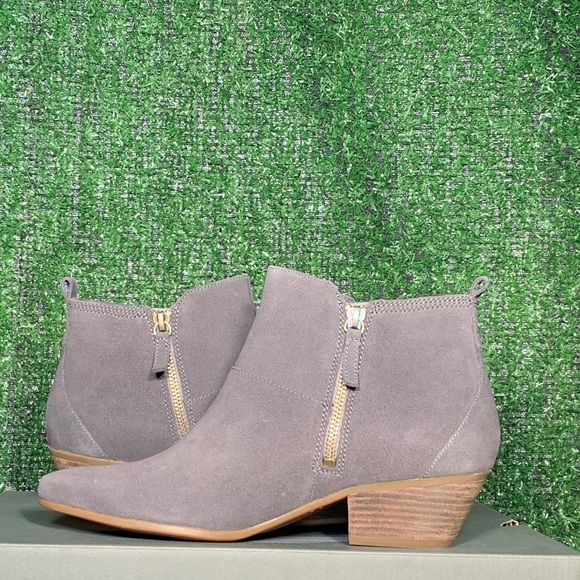 New Timberland Women's Carleton Side-Zip Suede - Picture 7 of 8